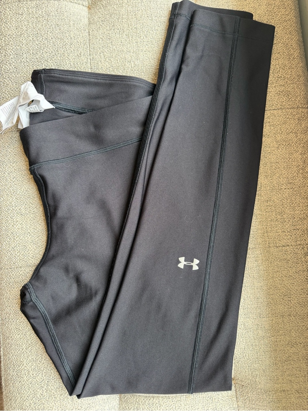 Under Armour Black and White Logo Activewear Tag